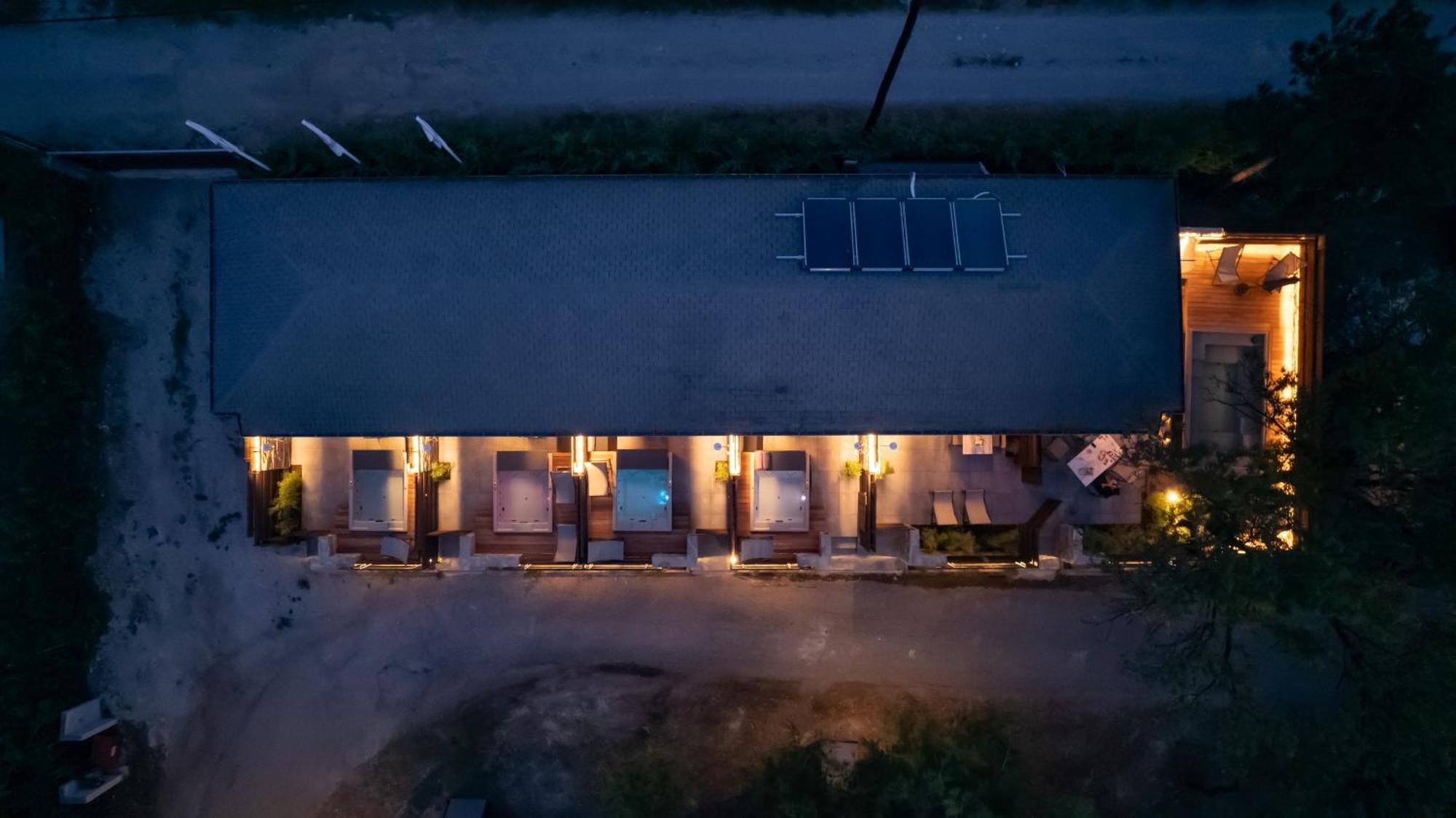 Sylvia Camping & Luxury Suites, Panel Hospitality Homes & Villas Litochoro Exterior foto
